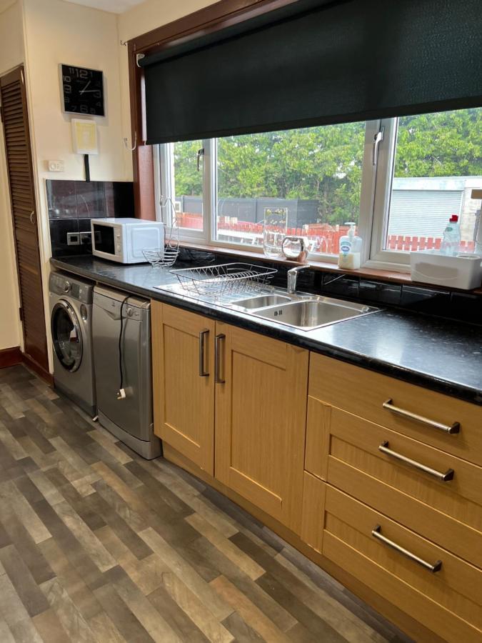 4 Bed Bungalow Near Airport Edinburgh Dış mekan fotoğraf