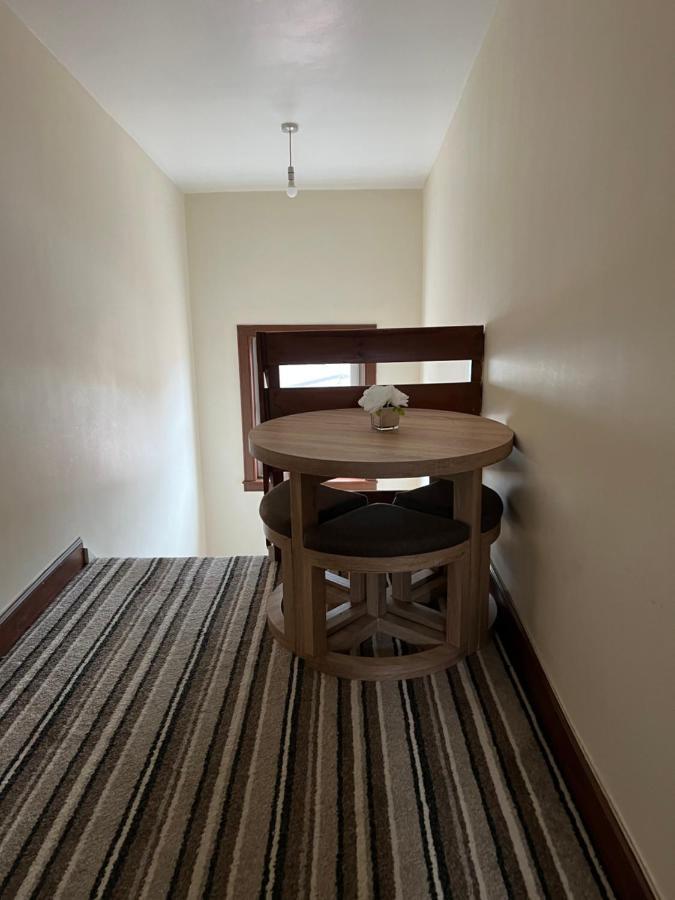 4 Bed Bungalow Near Airport Edinburgh Dış mekan fotoğraf