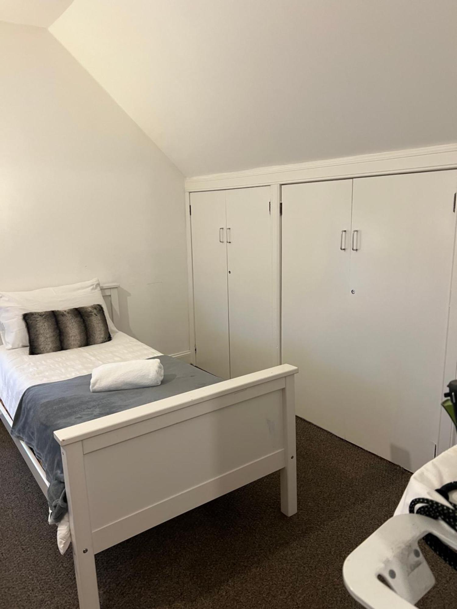 4 Bed Bungalow Near Airport Edinburgh Dış mekan fotoğraf