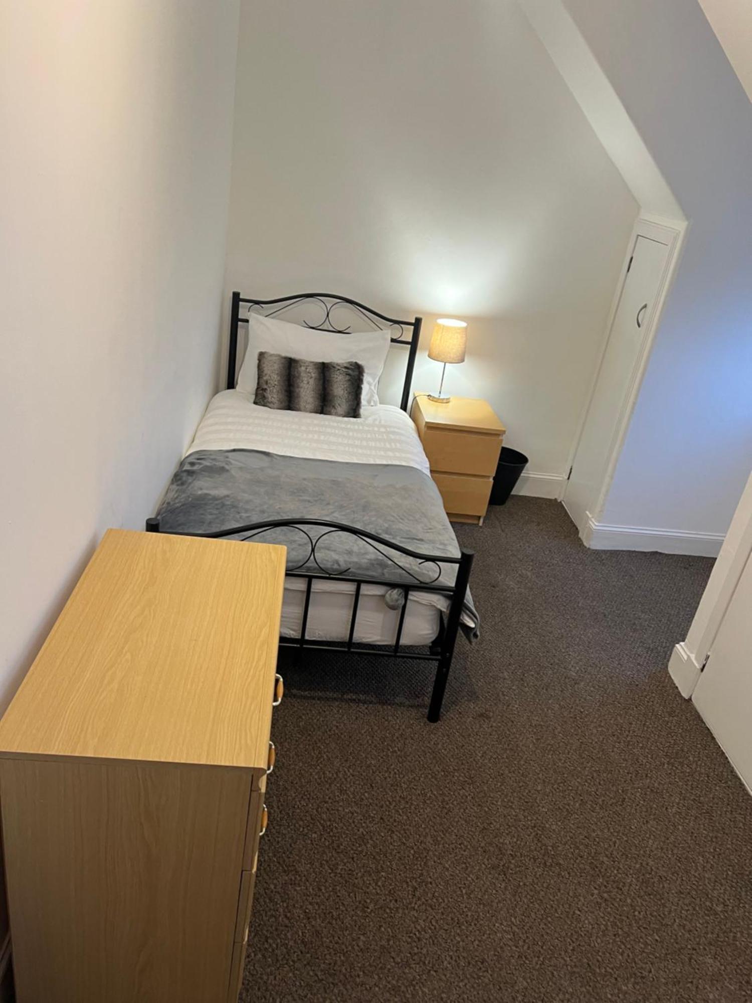 4 Bed Bungalow Near Airport Edinburgh Dış mekan fotoğraf